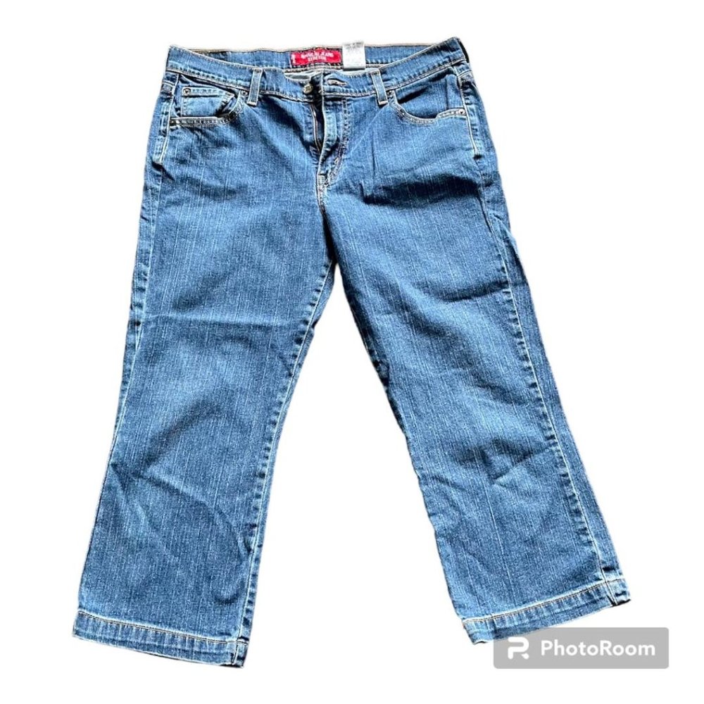 RED TAB LEVI Capri's for Women,  Size 10/12